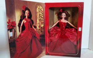 Коллекционная Кукла Барби Красная Роза с настоящими ресничками 96 г.