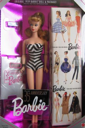 Коллекционная репродукция первой куклы Барби 59 г., Блондинка, 94 г. 