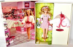 Эксклюзивная кукла Барби "Компания Гудзонского Залива" Канадская, 96г.