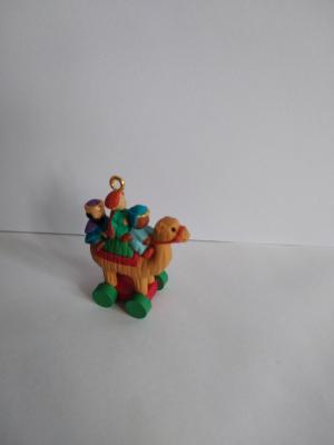 Миниатюра кукольная Верблюд игрушечный на колесиках 92г. Винтаж